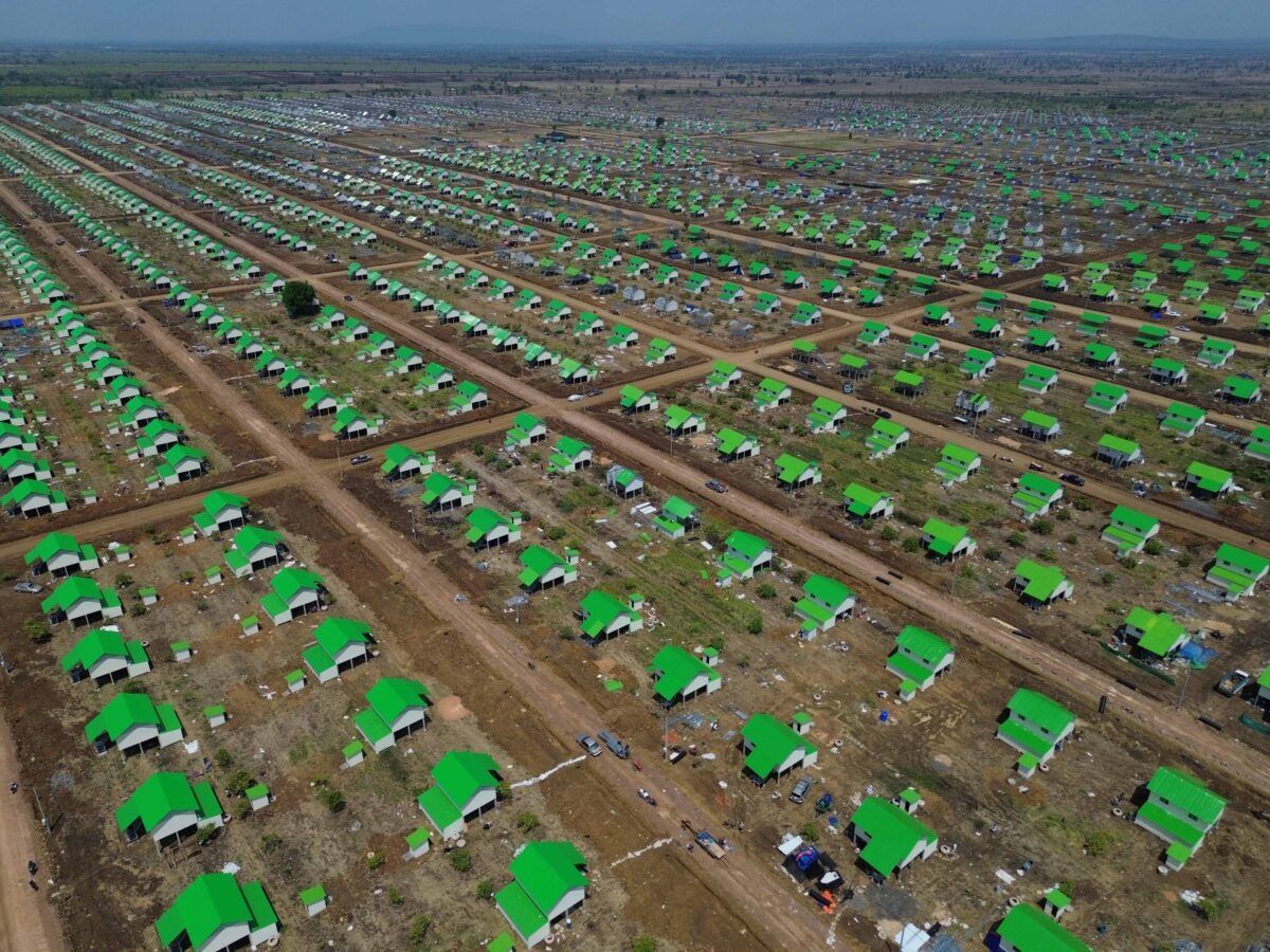 Cambodia's Banteay Meanchey governor denies displaced families charged fees